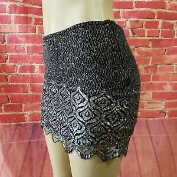 Free People black/silver lace miniskirt (size 2) - Picture 6 of 6